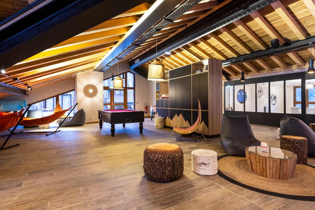 Hotel Base Camp Lodge - Bourg Saint Maurice Eksteriør bilde