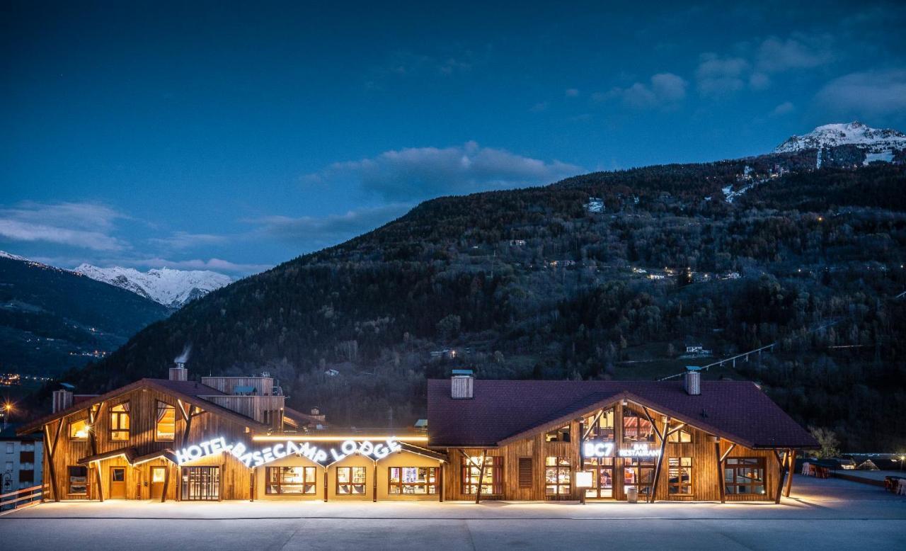 Hotel Base Camp Lodge - Bourg Saint Maurice Eksteriør bilde